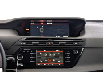 Подержанный автомобиль Citroen C4 Picasso 2017 года (27 фото)