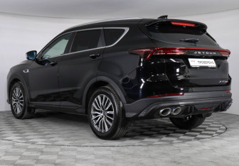 Подержанный автомобиль Jetour X70 2024 года (7 фото)