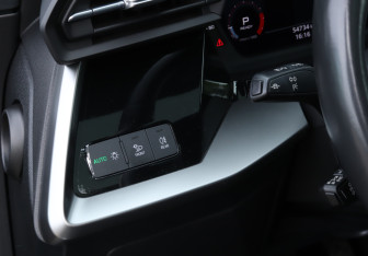 Подержанный автомобиль Audi A3 Sedan 2021 года (21 фото)