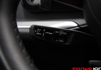 Подержанный автомобиль Porsche Cayenne 2023 года (21 фото)