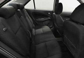 Подержанный автомобиль Nissan Almera Sedan 2006 года (12 фото)