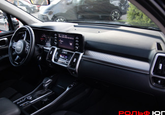 Подержанный автомобиль Kia Sorento 2022 года (7 фото)