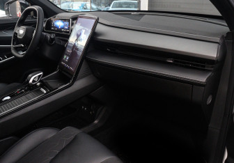 Подержанный автомобиль Geely Cityray 2024 года (9 фото)