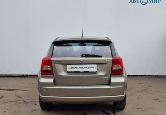 Подержанный автомобиль Dodge Caliber 2008 года (6 фото)