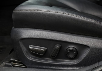 Подержанный автомобиль Toyota Camry Sedan 2022 года (24 фото)
