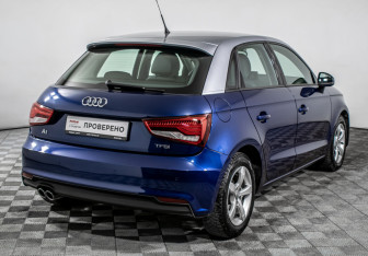 Подержанный автомобиль Audi A1 2015 года (5 фото)