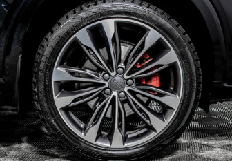 Подержанный автомобиль Geely Tugella 2023 года (4 фото)