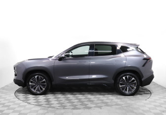 Подержанный автомобиль Jetour Dashing 2023 года (8 фото)