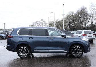 Подержанный автомобиль Exeed VX 2021 года (4 фото)