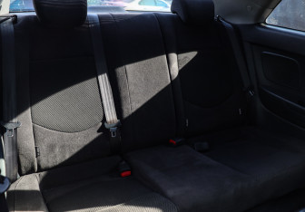 Подержанный автомобиль Kia Cerato Coupe 2011 года (8 фото)