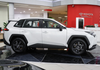 Новый Toyota RAV4 2026 (6 фото)
