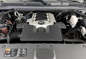 Подержанный автомобиль Cadillac Escalade Suv 2019 года (9 фото)