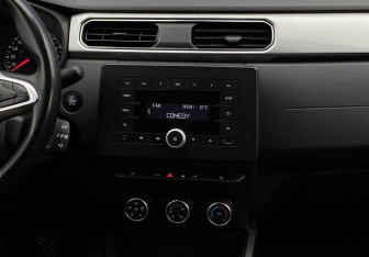 Подержанный автомобиль Renault Arkana 2021 года (12 фото)