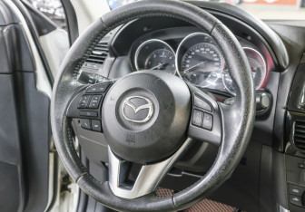 Подержанный автомобиль Mazda CX-5 2013 года (16 фото)