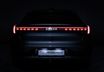 Подержанный автомобиль Zeekr 001 2023 года (27 фото)