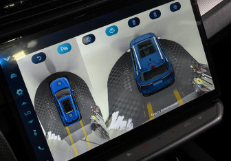 Подержанный автомобиль Kaiyi X7 Kunlun 2024 года (16 фото)