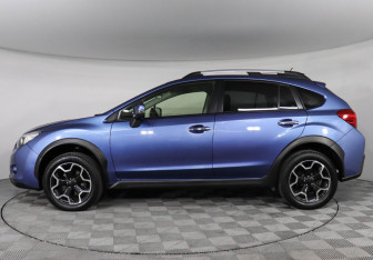 Подержанный автомобиль Subaru XV 2014 года (8 фото)