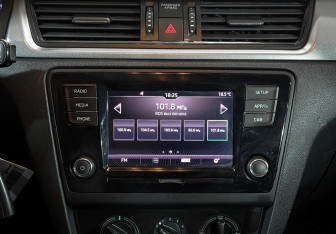 Подержанный автомобиль Skoda Rapid Liftback 2019 года (17 фото)