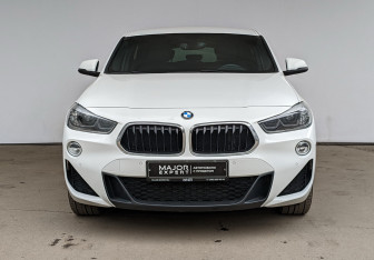 Подержанный автомобиль BMW X2 2020 года (25 фото)