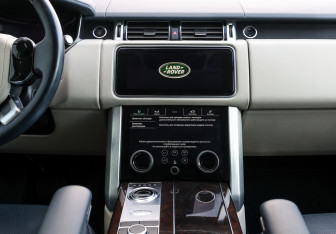 Подержанный автомобиль Land Rover Range Rover 2020 года (15 фото)