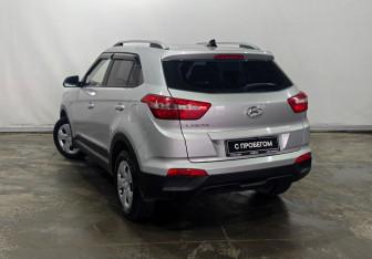 Подержанный автомобиль Hyundai Creta 2021 года (6 фото)