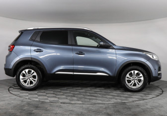 Подержанный автомобиль Chery Tiggo 4 2021 года (4 фото)