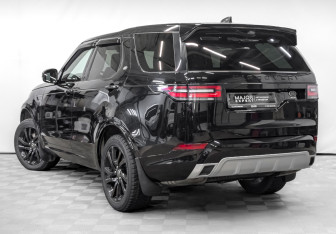 Подержанный автомобиль Land Rover Discovery 2018 года (7 фото)