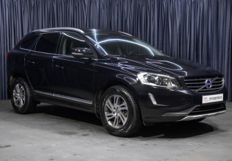 Подержанный автомобиль Volvo XC60 2014 года (3 фото)