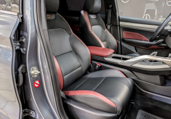 Подержанный автомобиль Geely Coolray 2021 года (21 фото)