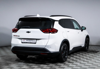 Подержанный автомобиль Chevrolet Orlando 2022 года (5 фото)