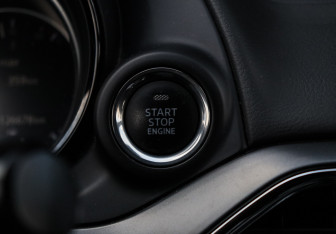 Подержанный автомобиль Mazda CX-9 2021 года (24 фото)