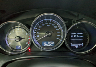 Подержанный автомобиль Mazda CX-5 2012 года (25 фото)