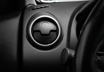 Подержанный автомобиль Nissan Qashqai 2010 года (13 фото)