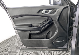 Подержанный автомобиль Chery Tiggo 4 2022 года (18 фото)