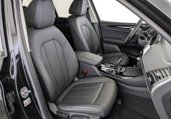 Подержанный автомобиль BMW X3 2021 года (23 фото)