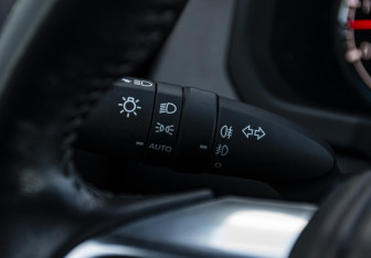 Подержанный автомобиль Toyota Land Cruiser Suv 2023 года (27 фото)