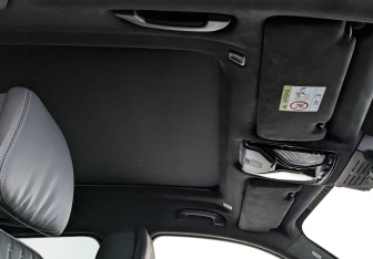 Подержанный автомобиль BMW X7 2022 года (23 фото)
