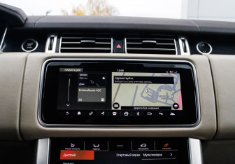 Подержанный автомобиль Land Rover Range Rover 2018 года (29 фото)