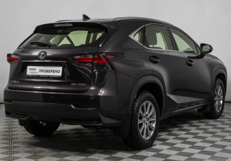 Подержанный автомобиль Lexus NX 2015 года (5 фото)