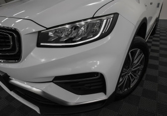 Подержанный автомобиль Geely Atlas Pro 2023 года (5 фото)