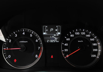 Подержанный автомобиль Hyundai Solaris Sedan 2014 года (10 фото)