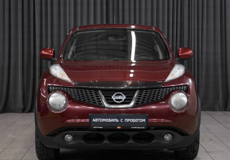 Подержанный автомобиль Nissan Juke 2012 года (2 фото)
