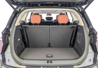 Новый Hongqi HS7 2025 (8 фото)