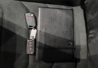 Подержанный автомобиль Volkswagen Tiguan 2017 года (17 фото)