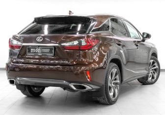 Подержанный автомобиль Lexus RX 2016 года (5 фото)