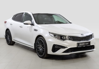 Подержанный автомобиль Kia Optima Sedan 2019 года (3 фото)