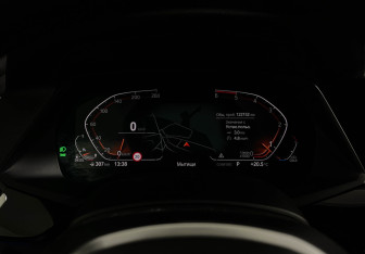 Подержанный автомобиль BMW X5 2020 года (13 фото)