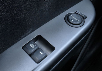 Подержанный автомобиль Kia Rio Sedan 2016 года (15 фото)