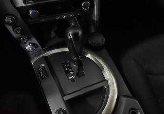 Подержанный автомобиль SsangYong Kyron 2014 года (13 фото)