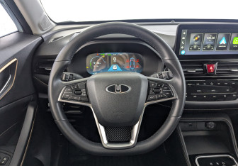 Подержанный автомобиль Москвич 3е 2023 года (22 фото)